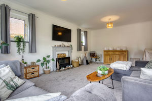 Lounge- click for photo gallery